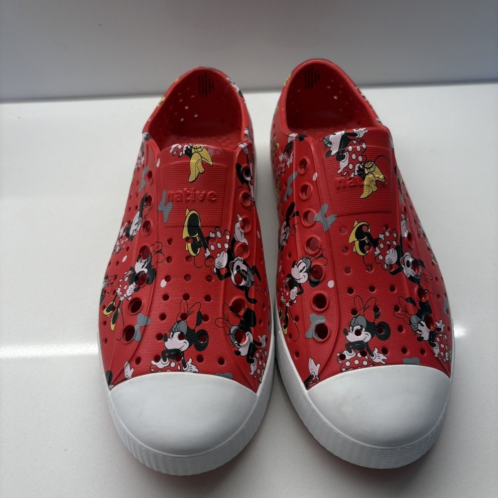❤️NEW NATIVE Jefferson Minnie Mouse print shoes men's size 4 women's size 6❤️ - Picture 3 of 5